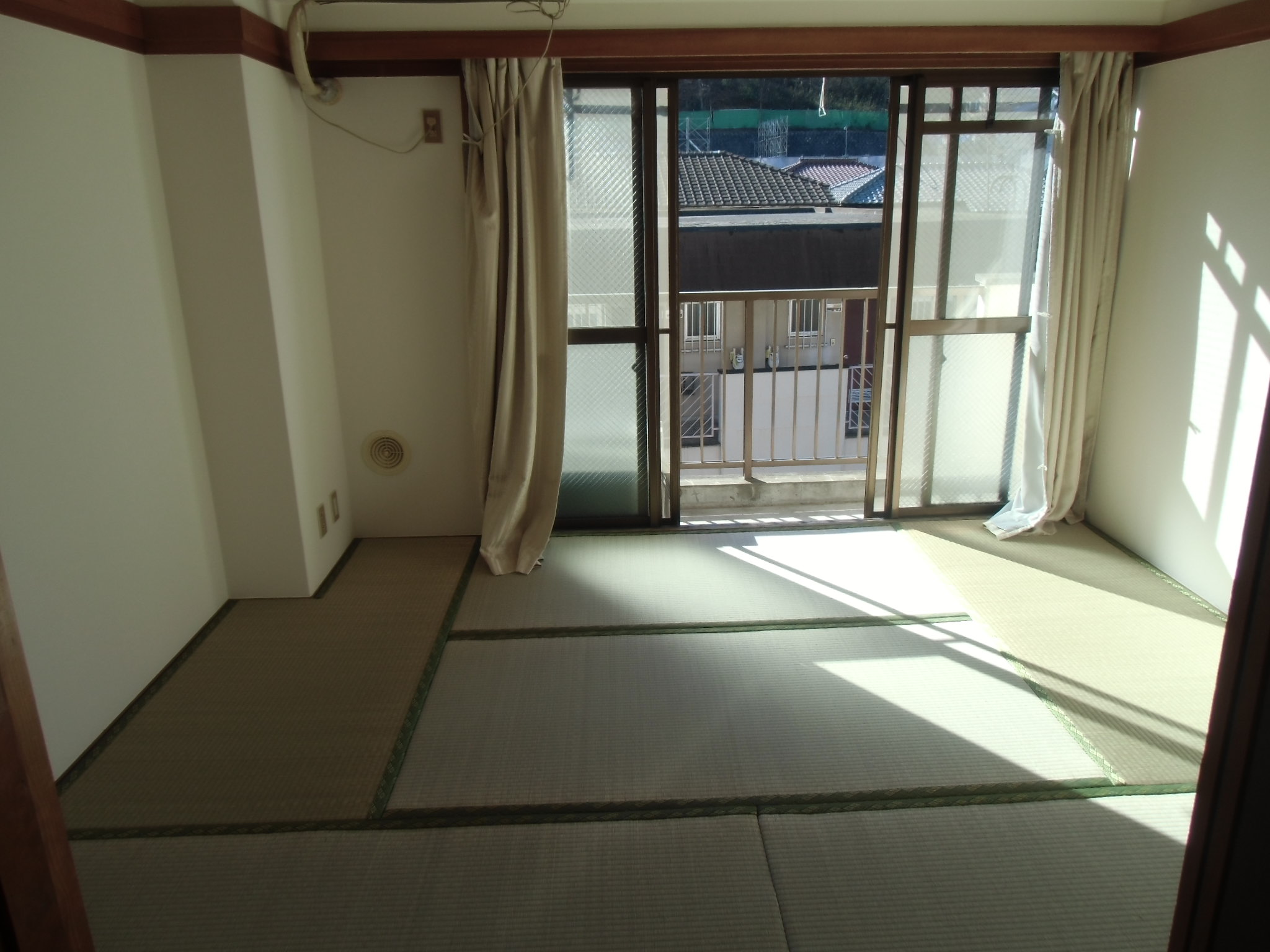 居室・リビング　☆和室を洋室に変更しました☆