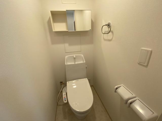 トイレ　シャワー付トイレ