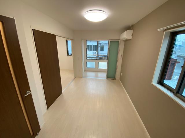 居室・リビング　リビング