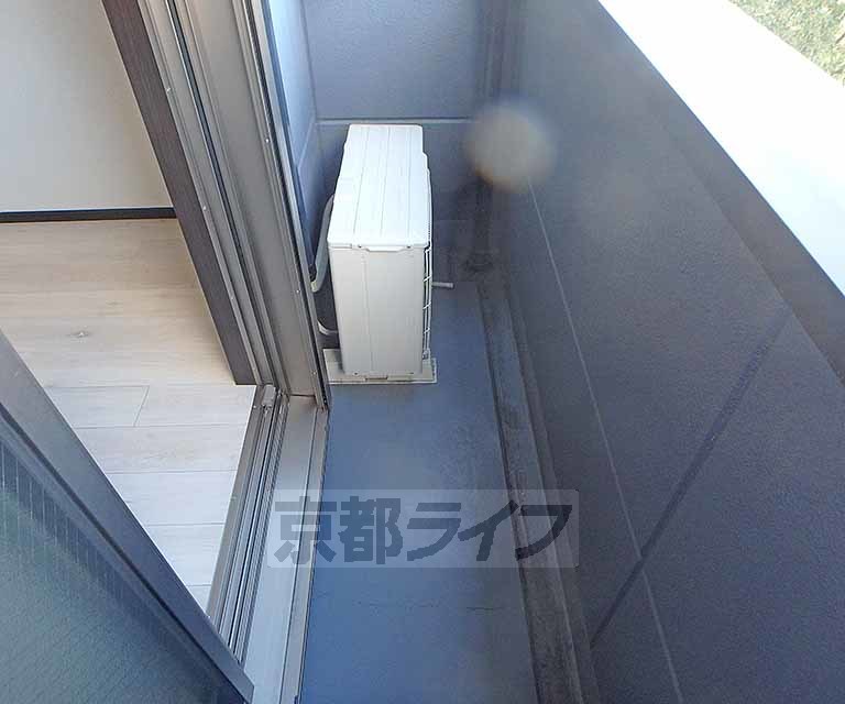 バルコニー　洗濯物がたっぷりと干せます。