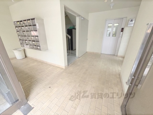 ロビー　ロビー