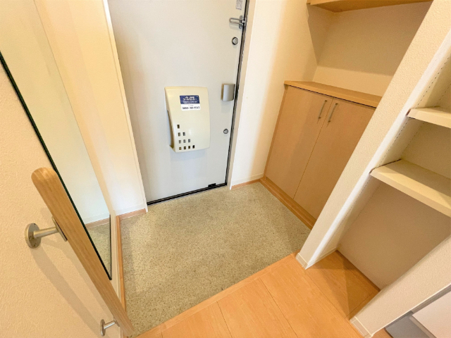 玄関　※２０５流用