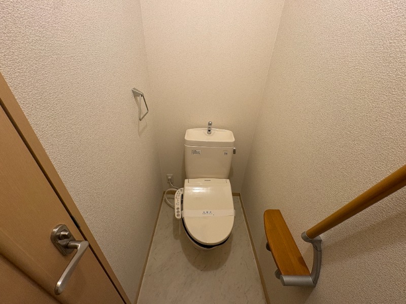 トイレ　ウォシュレット！