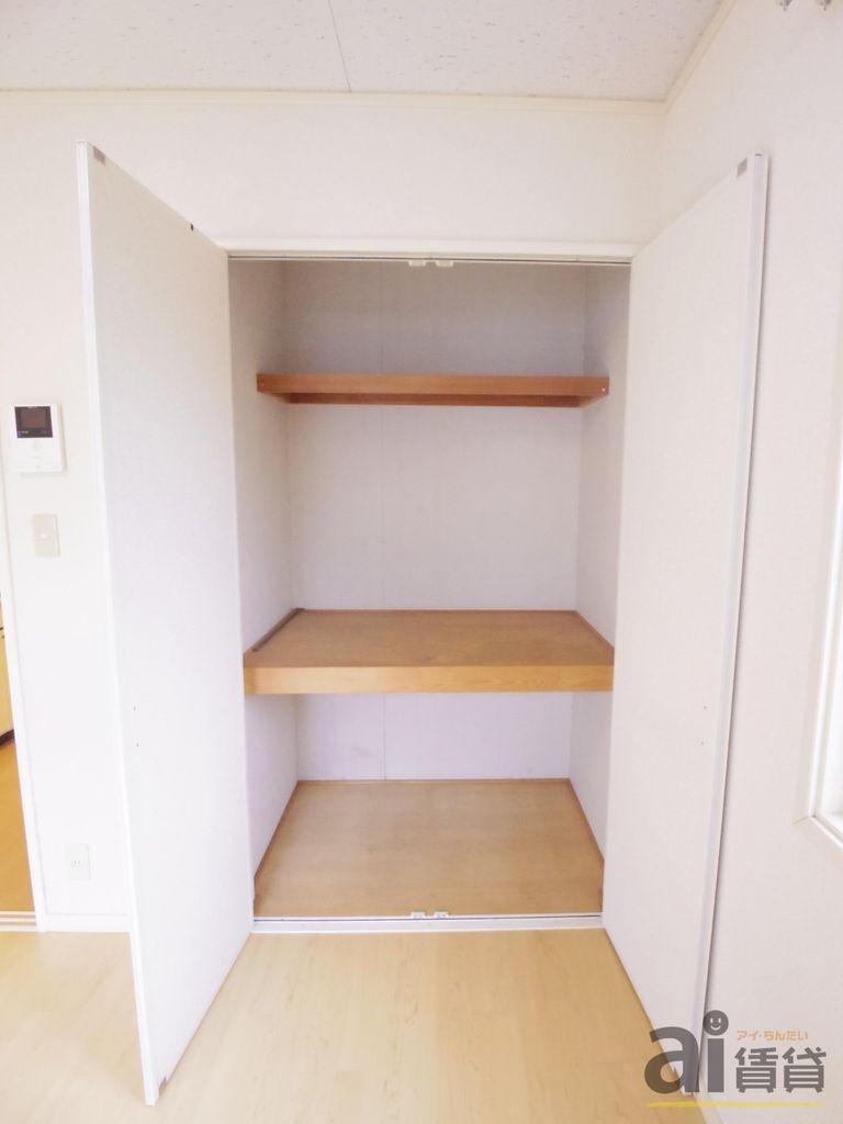収納　※別号室写真です