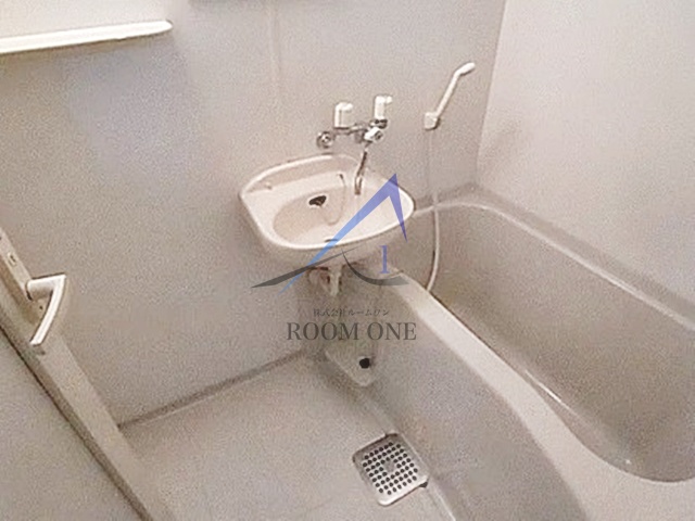 バス・シャワールーム　お風呂です。