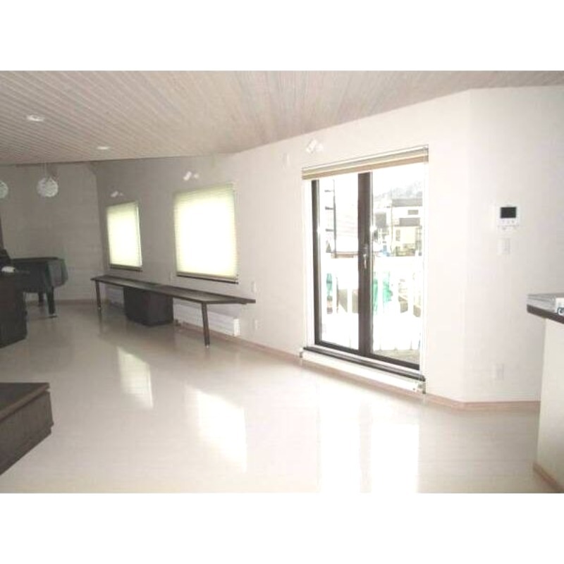 居室・リビング　広々リビング