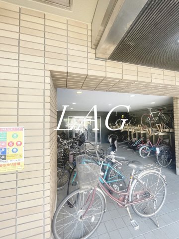 その他共有部分　駐輪場です。