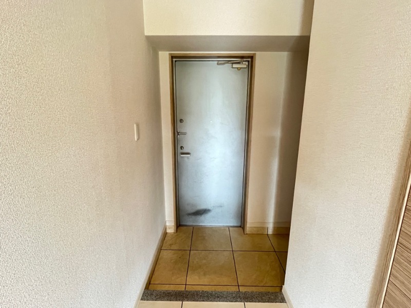 玄関　※他号室イメージ