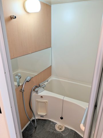 バス・シャワールーム　ゆっくり温まれますよ