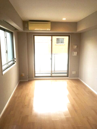 居室・リビング　スタンダードな洋室です