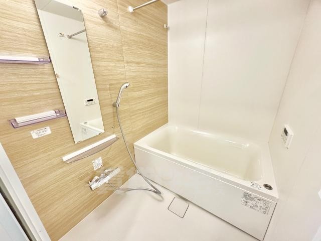 バス・シャワールーム　バス