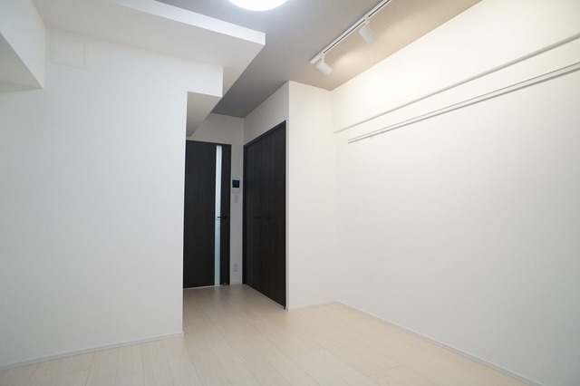 居室・リビング　※同タイプ別部屋・前回募集時のお写真です。