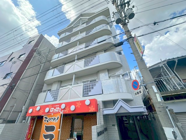 建物外観　綺麗な外観の素敵なお部屋があなたを待っています。