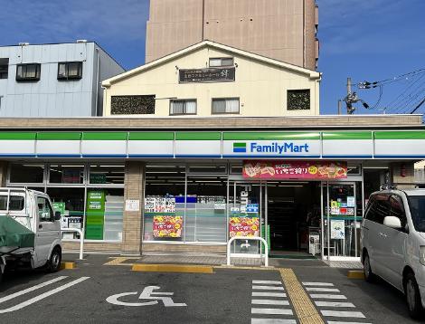 コンビニ　ファミリーマート 生野巽西店（コンビニ）まで189m