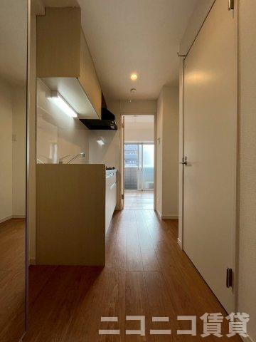 玄関　別号室イメージの為、現状を優先致します。