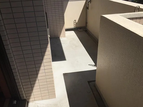 バルコニー　別タイプ部屋　参考写真です