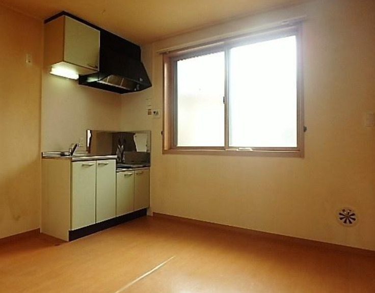 居室・リビング　別部屋の画像を使用しております。