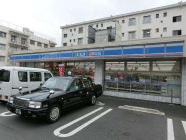 コンビニ　ローソン中野本町新橋通り店（コンビニ）まで287m