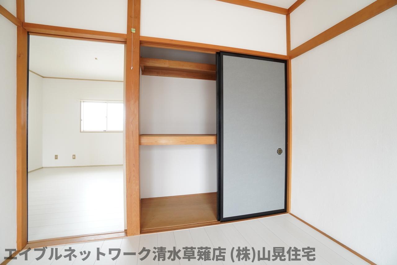 ＪＲ東海道本線 静岡駅 バス乗車時間：25分 最寄りバス停で下車 徒歩5分 2階建 築38年の内装写真