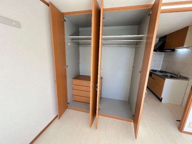収納　クローゼット