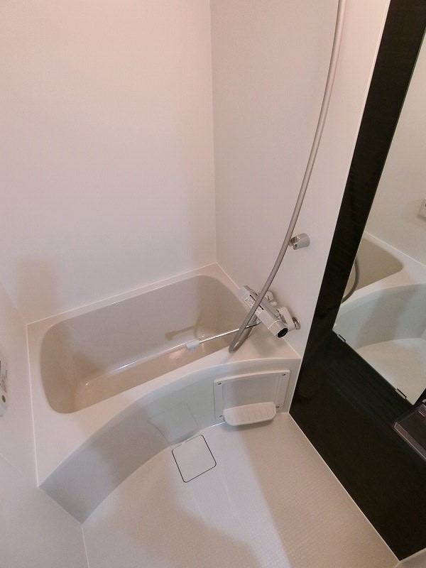 バス・シャワールーム　人気条件の「バス・トイレ別」です。