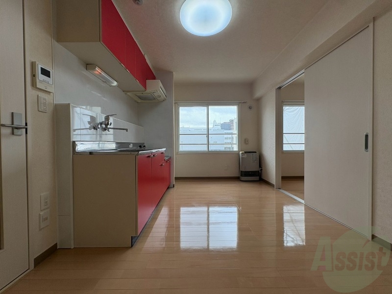 居室・リビング　広くてキレイなお部屋が広がっていて、充実した生活が送れそう。