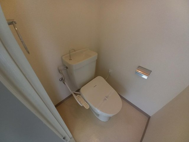 横山ハイツのトイレ写真