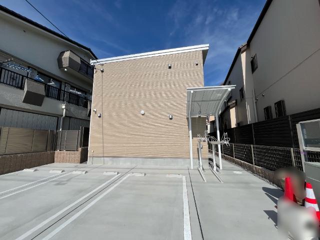 建物外観　建築現場