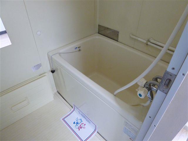 バス・シャワールーム　バス・トイレ別です。