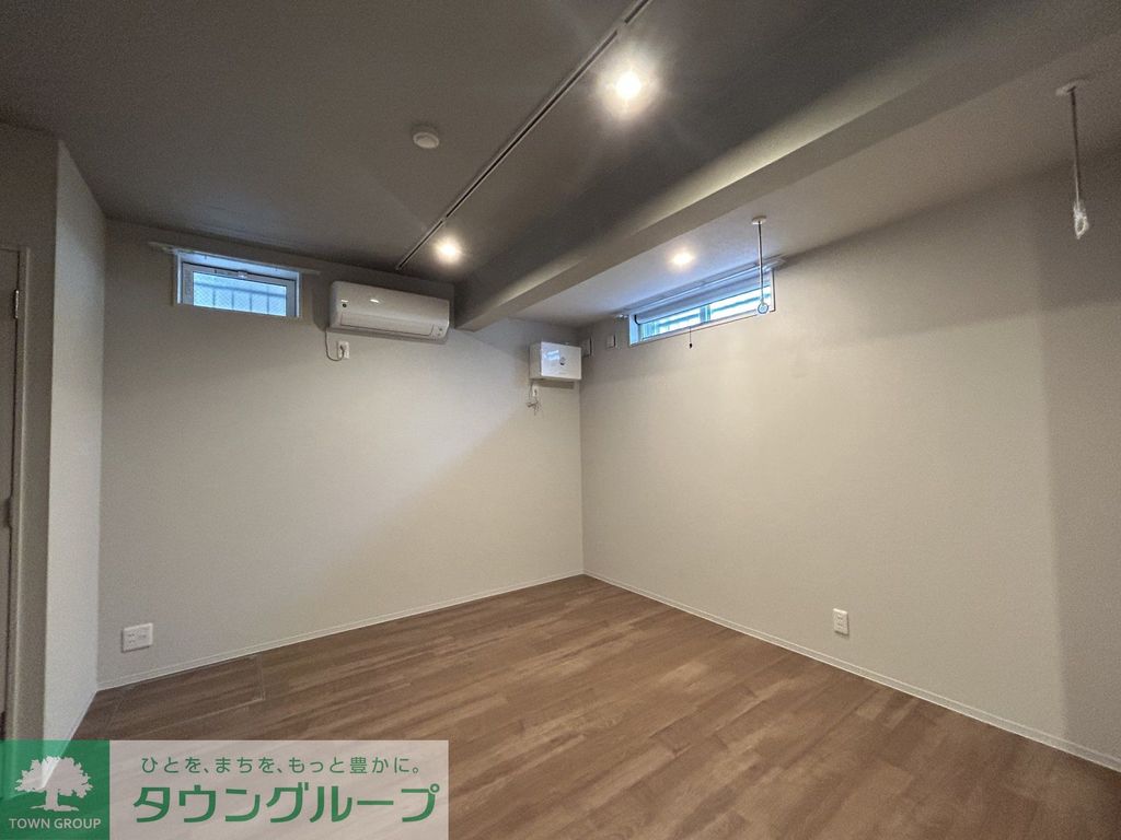 その他部屋・スペース　エントランス