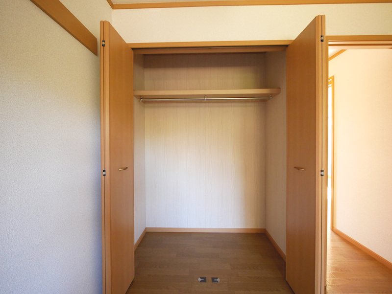 収納　クローゼット（洋室6.1帖）