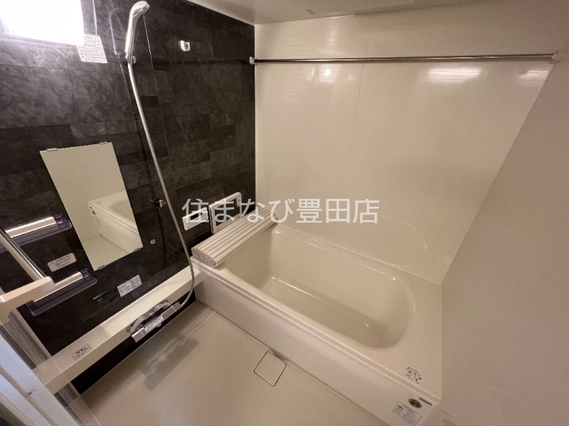 バス・シャワールーム　同型別部屋写真