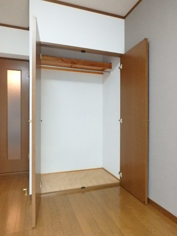 収納　図面と現状に相違がある場合には現状を優先