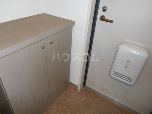 オーチャード ヴィレッジの玄関写真
