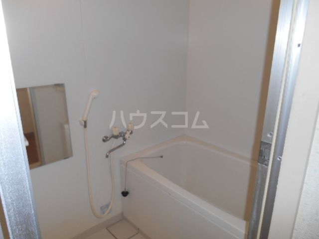 オーチャード ヴィレッジの風呂写真