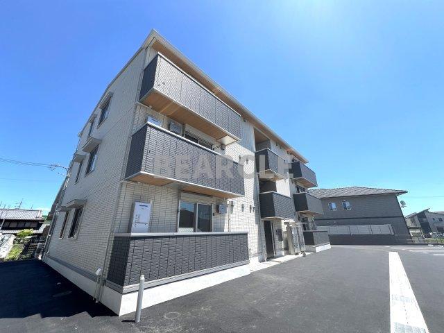 建物外観　落ち着いた雰囲気の外観です