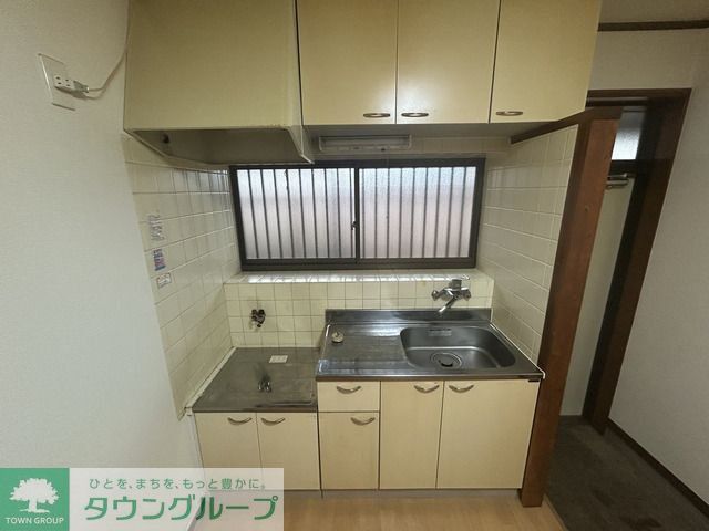 キッチン　★お部屋探しは株式会社タウンハウジング東京まで★
