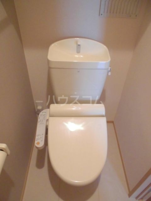 グリーンシャトーのトイレ写真