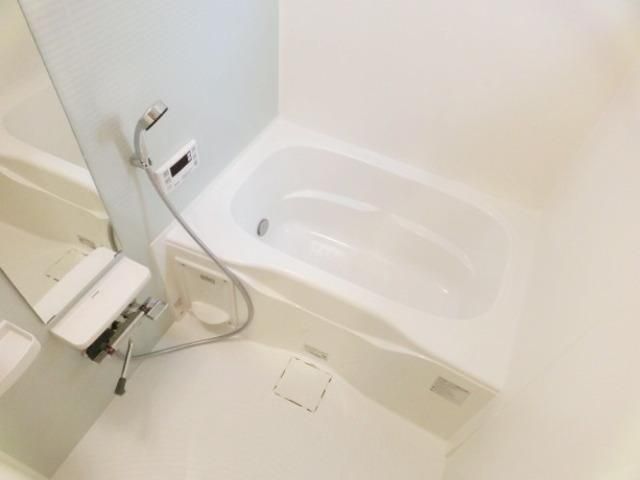 バス・シャワールーム　★広めの浴室です★