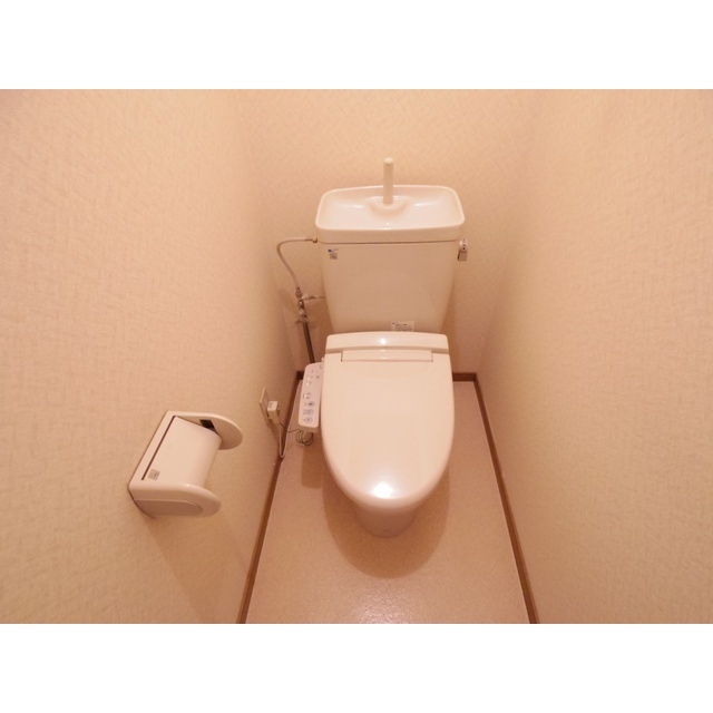 【シンフォニーガーデンＡのトイレ】