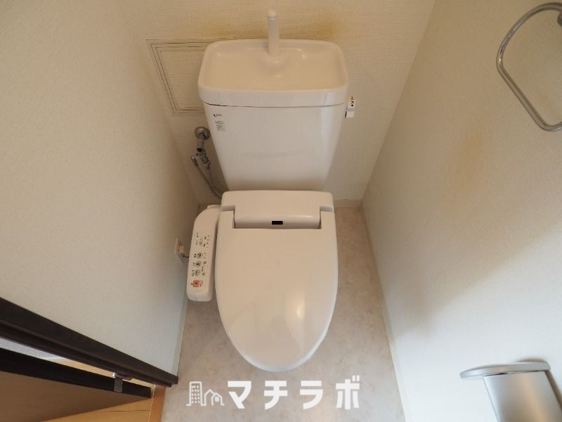 【名古屋市東区筒井のマンションのトイレ】