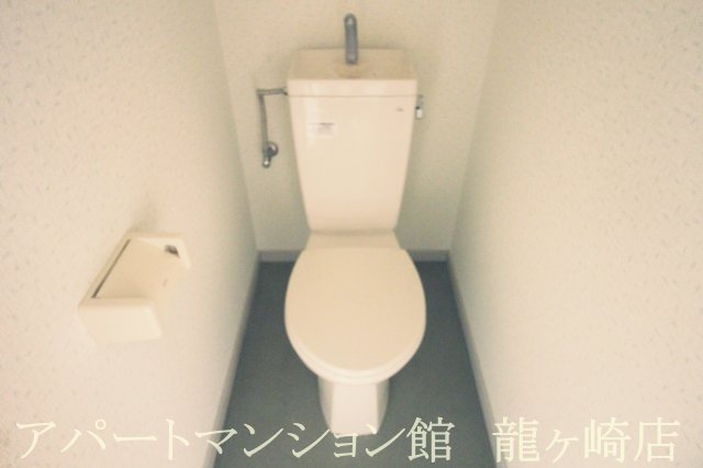【サンライフイイジマのトイレ】