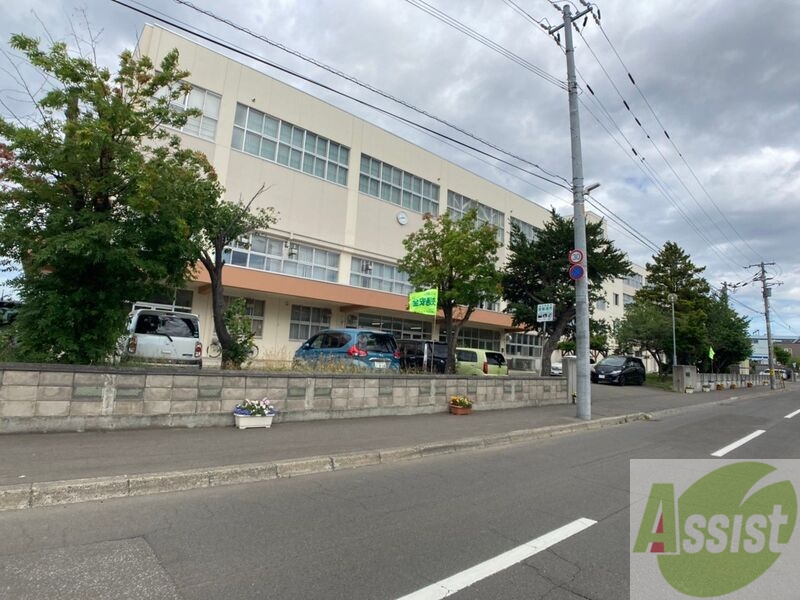 【札幌市北区北二十六条西のマンションの中学校】