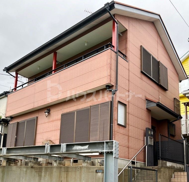 関場町戸建の建物外観