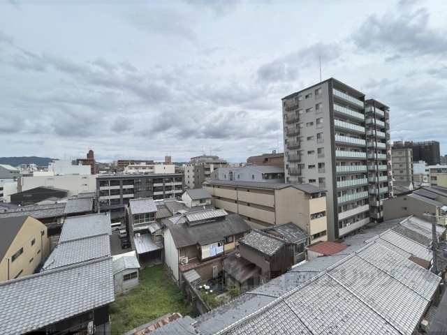 【京都市中京区橋東詰町のマンションの眺望】