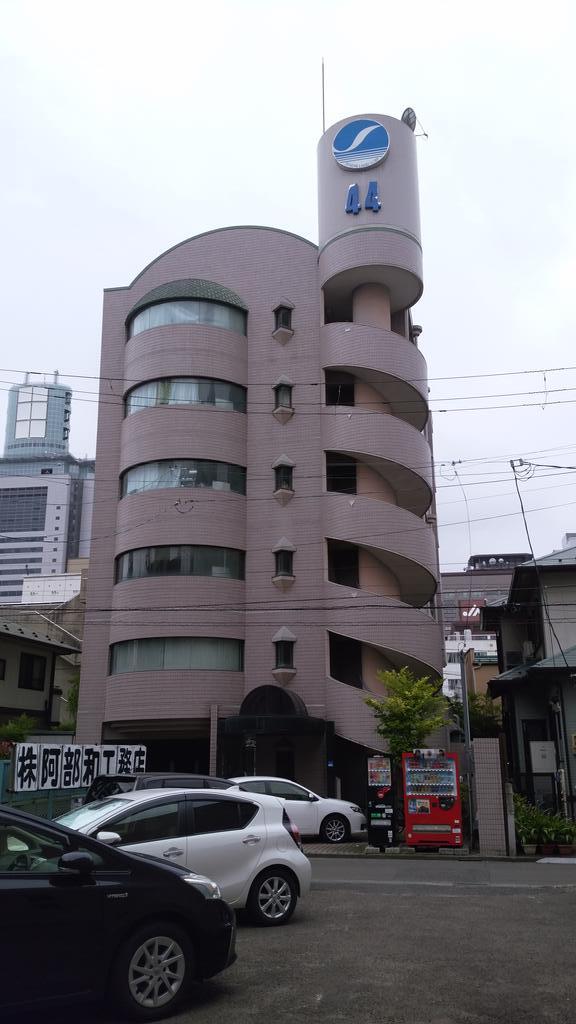 ロイヤルヒルズ上杉III