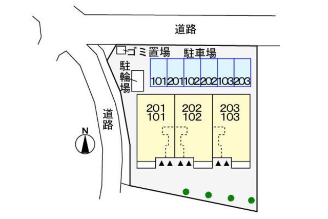 【八王子市宇津木町のアパートの駐車場】