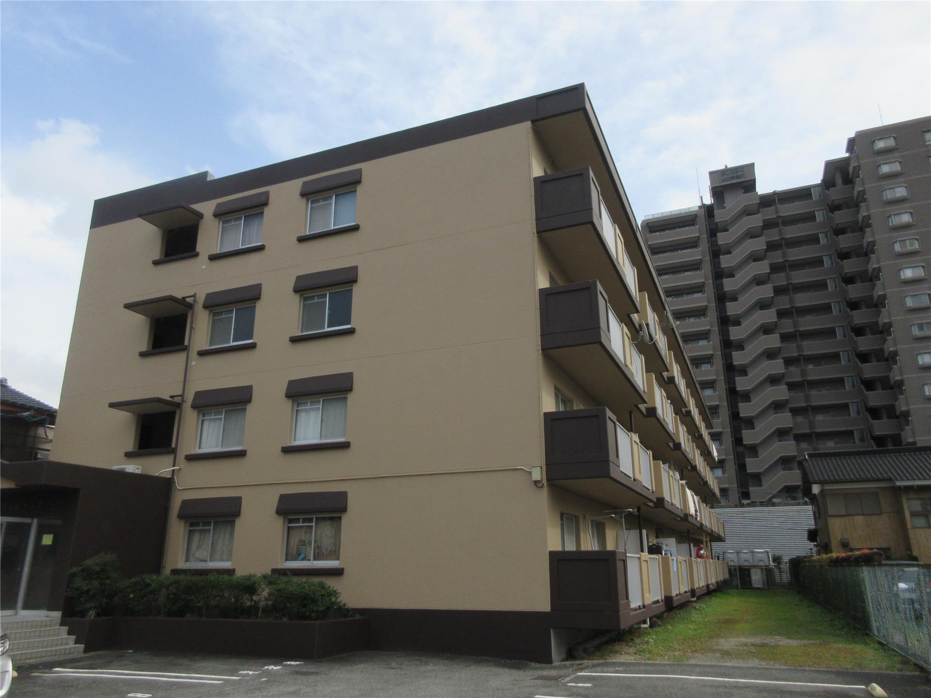 エスポルトレジデンス山口駅前の建物外観