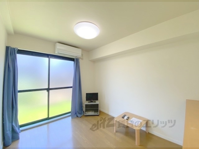 居室・リビング　洋室