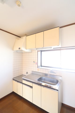 キッチン　同物件　別号室の写真です